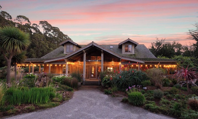 Pescadero Cabin | Experience Nature at Costanoa Lodge and Camp - 4 Star Stay