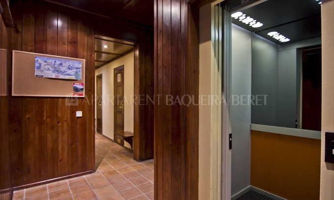 Beret Apartment | Inviting Costarjàs - Nin de Beret: Relax with Spa & Breakfast
