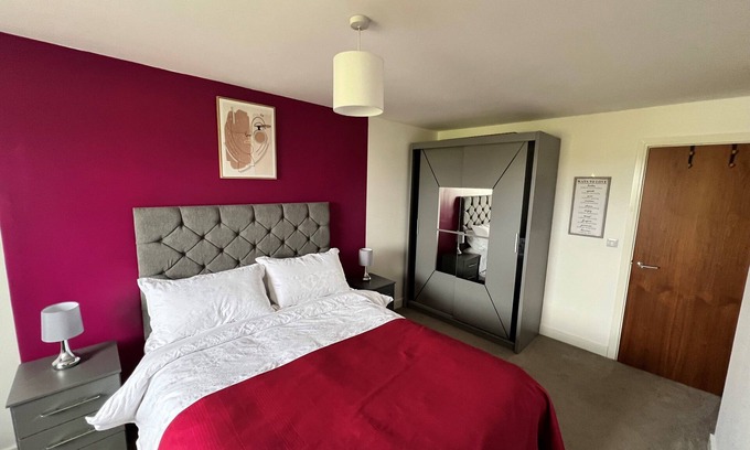 Brierley Hill Apartment | Comfortable 1-Bedroom Apartment with Free Parking & Spa