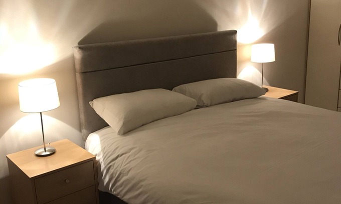 Dublin Apartment | Cozy 1bd Corporate Apartment Near City Centre