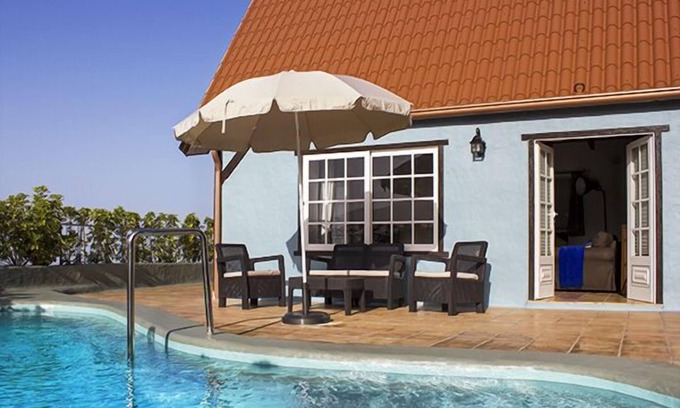 La Orotava Cottage | Relax at Casa Rural Oscar Burchard with Pool & Kitchen