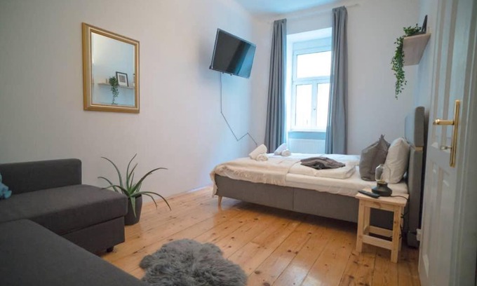 Innsbruck City Centre Apartment | Comfortable Apartment in the Heart of Innsbruck - 8.7/10