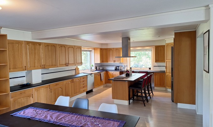Bergendahl House | Cozy Getaway Near Stockholm with Hot Tub & Kitchen