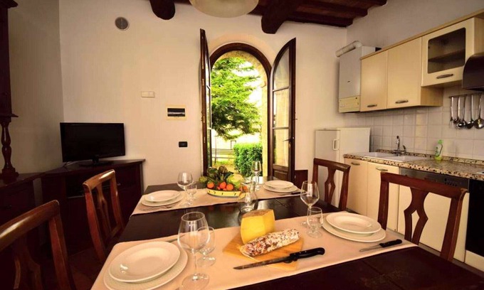 Ponte di Gabbiano Apartment | Cozy Apartment for 3 Near Siena with Pool and Pet Access