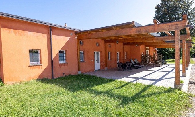 Strassoldo Apartment | Cozy Apartment for 4 with Free WIFI, A/C & Parking