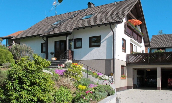 Uehlingen-Birkendorf Apartment | Inviting Apartment for 4 with WIFI, Balcony & Parking
