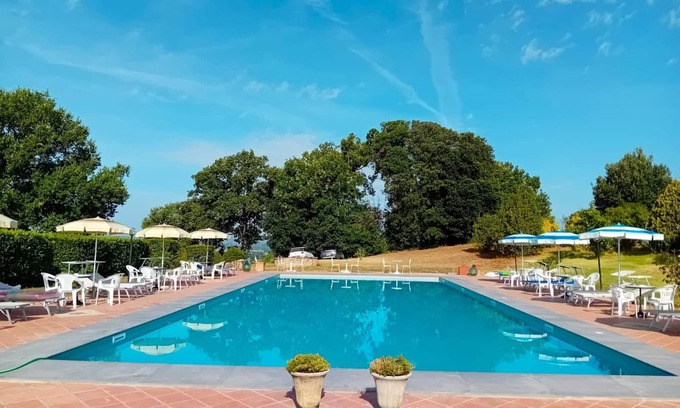 Santarello Apartment | Cozy Apartment for 2 with Pool, WIFI & Pet-Friendly Perks