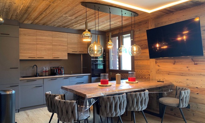 Pra Loup Apartment | Cosy apartment for 8 people, close to the Télécabines des Molanès