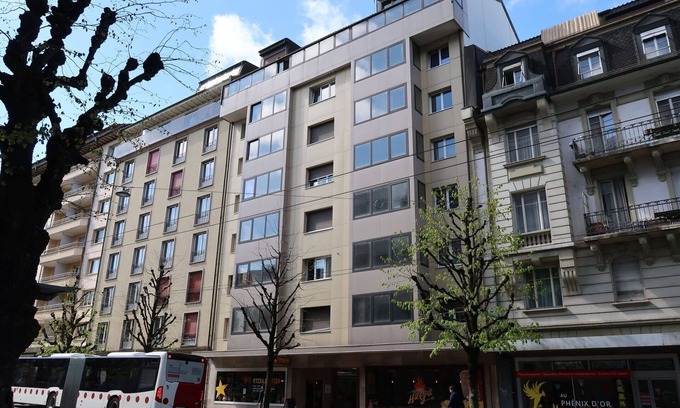 Fribourg Apartment | Comfortable Apartment for 4 with WIFI, TV and Patio