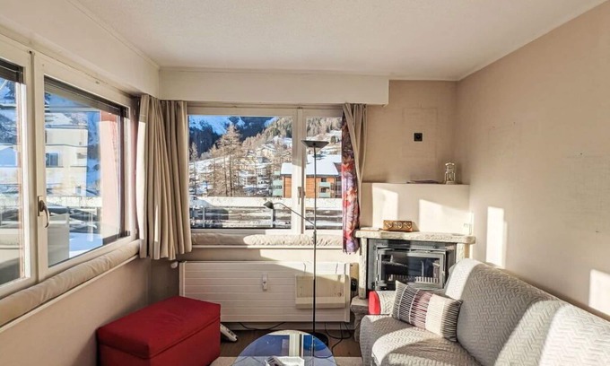 Leukerbad Apartment | Cosy apartment for 4 people with WIFI, TV and balcony