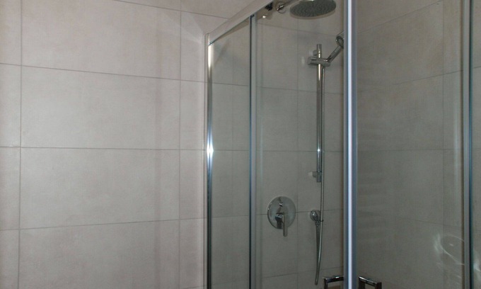 Bigogno Apartment | Cozy Lake View Apartment with Pool and Modern Amenities