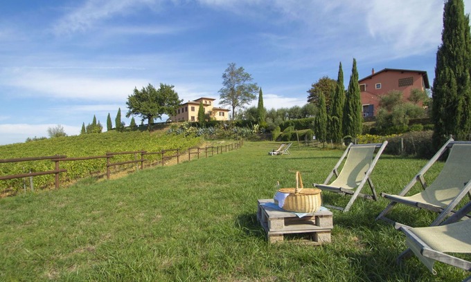 Stabbia Apartment | Cosy apartment for 4 people with pool, WIFI, TV, patio, panoramic view and parking