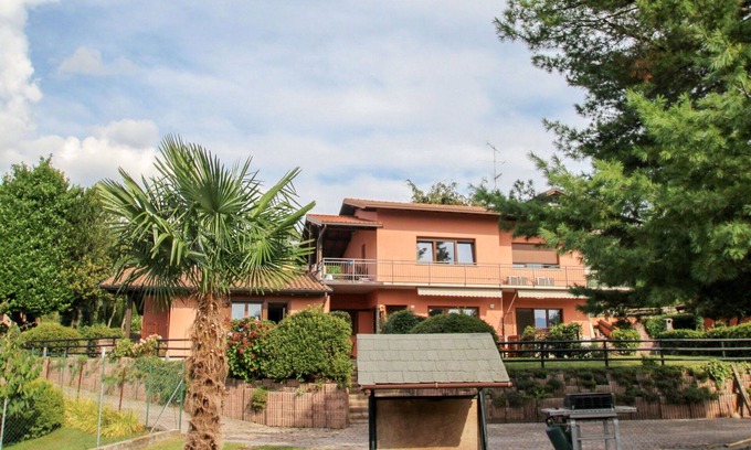 Luino Apartment | Cozy Apartment for 4 with Pool, WIFI, and Lake View