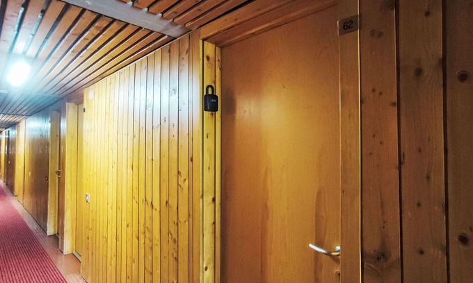 Marilleva Apartment | Cosy apartment for 5 guests with WIFI, TV, patio and parking