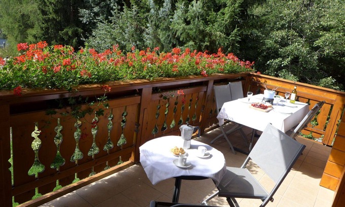 Randogne Apartment | Inviting Apartment for 6 with Lake View and Terrace Access