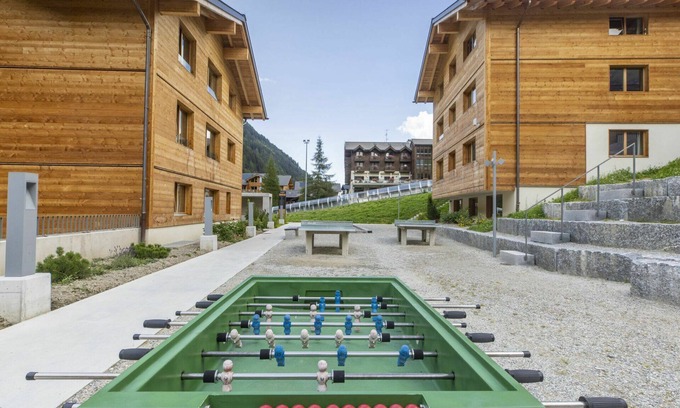 Zinal Apartment | Welcoming Apartment for 6 with WIFI, Pets & Parking