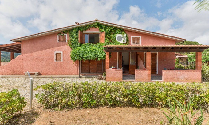 Naregno Apartment | Cozy Apartment for 4 with Pool, Ocean View & A/C