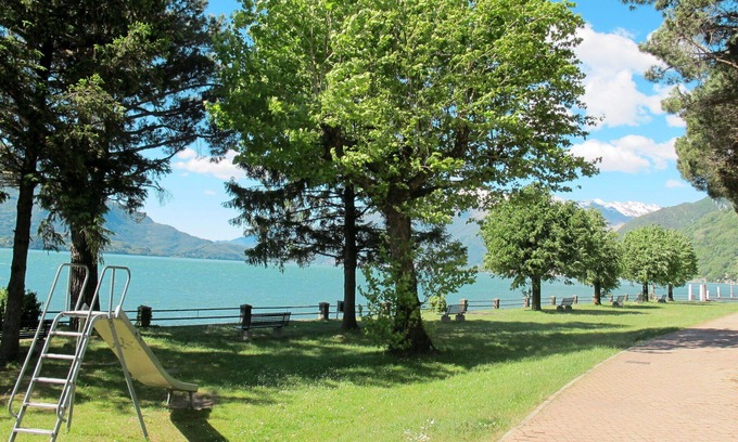 Sorico Apartment | Cosy apartment for 4 people with pool, WIFI, TV, terrace and parking
