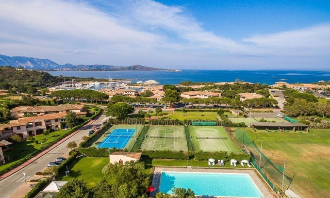 Puntaldia House | Inviting Villa Apartment for 8 with Pool and Ocean View