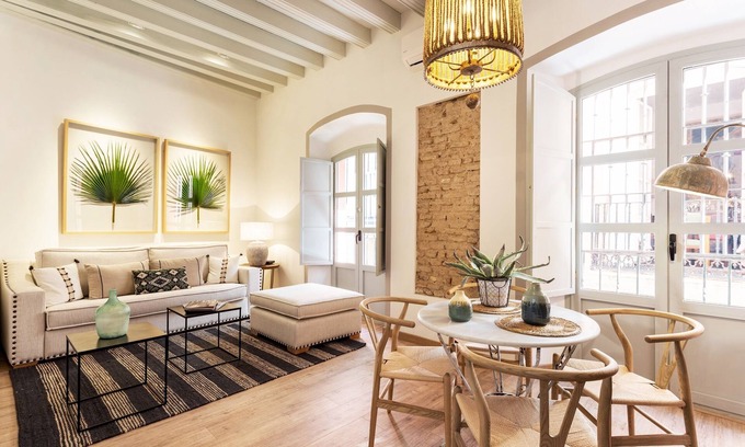 Historical Center Apartment | Prime Location Apartment: 5 Min to Cathedral, Family Friendly