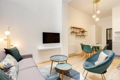 Quartier des Invalides Apartment | Inviting GuestReady Apartment Steps from the Invalides