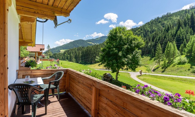 Radstadt Apartment | Inviting Apartment with Terrace and Convenient Ski Storage