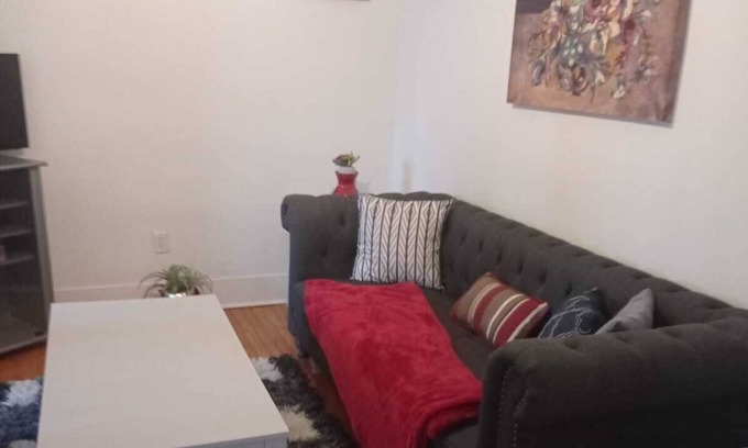 Cote-Saint-Paul Apartment | Inviting Waterfront Apartment, 9/10 Guest Rated, Near Downtown