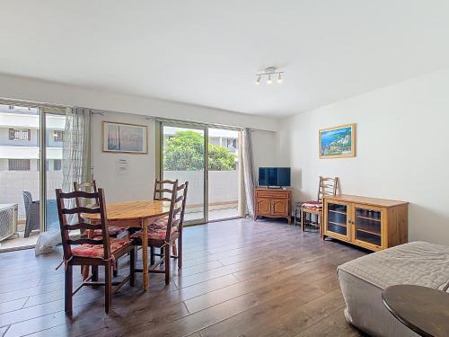 Saint-Laurent-du-Var Apartment | Comfortable Apartment for 2 to 5 Guests - Child Friendly