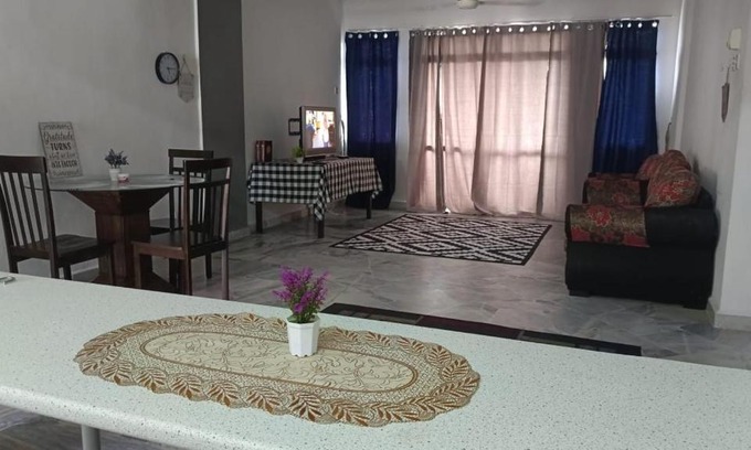 Tanjung Tanah Merah Apartment | Inviting B2 Cocobay Resort: Oceanfront Family Retreat