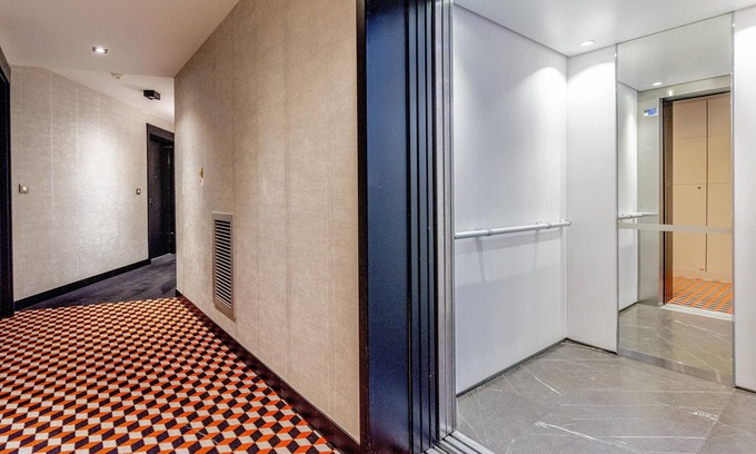 Puteaux Apartment | Bright New Apartment with Kitchen and Breakfast Included