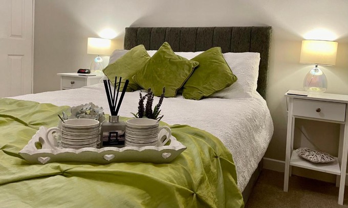 Trimley House | Inviting Bungalow Close to Scenic Open Countryside