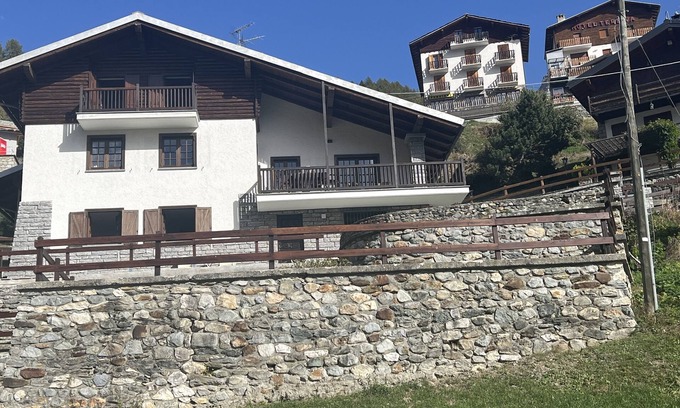 Valtournenche Ski Chalet | Charming Chalet Near Valtournenche with Ocean View