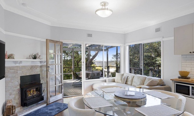 Macmasters Beach House | Charming Coastal Cottage: Walk to Beach, Pet Friendly Retreat