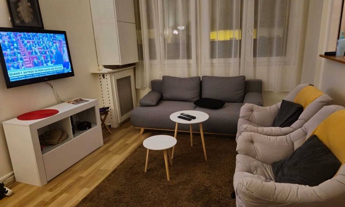 Montrouge Apartment | Prime Location Apartment Near Metro with Family Amenities