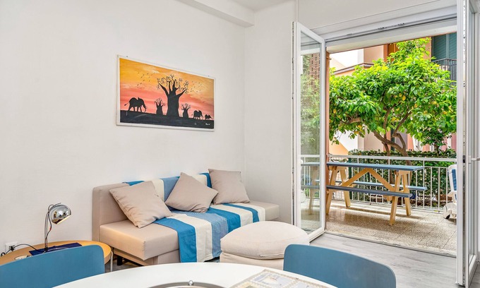 Monterosso al Mare Apartment | Cosy Corner Apartment with Terrace
