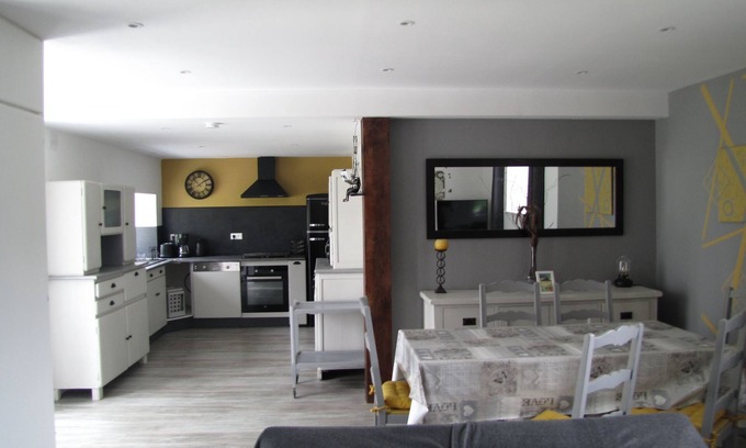 Lapenty House | Tranquil Cottage Retreat with Garden - Guest Rated 9.8