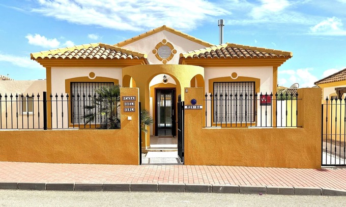 Mazarron Villa | Family-Friendly Villa with Private Pool & Ocean Views