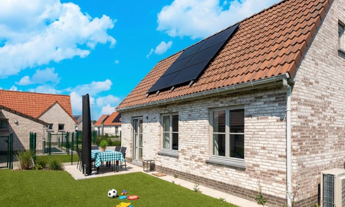 Koksijde House | Cosy fisherman's house on Westhinder domain