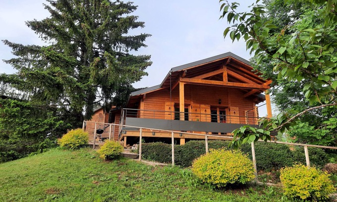 Saint-Laurent-en-Grandvaux Ski Chalet | Inviting Haut-Jura Chalet with Pool & Scenic Terrace Views