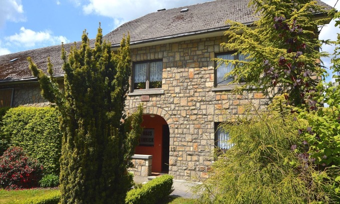 Nidrum House | Cosy Holiday Home with Sauna, Terrace