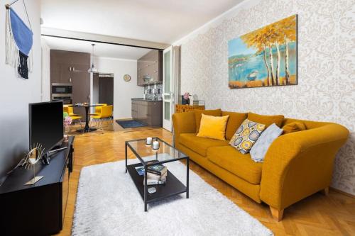 Vizivaros Apartment | Charming Pet-Friendly Home in Buda with High Guest Rating