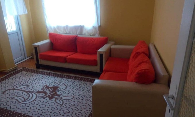 Avcilar House | Cozy Getaway: Steps from Metrobüs, Sea, Lake & Park
