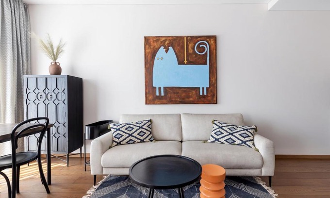 Uzupis Apartment | Inviting Stay at Cosy Home Paupys - Guest Rated 9.8