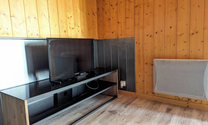 Brizon Apartment | Cosy little chalet between lake and mountains