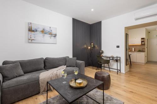 Rijeka Apartment | Charming Stay on Korzo: 4-Star Hotel with Pool & Restaurant