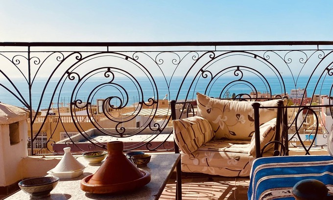 Tamrhakht Apartment | Modern Apartment Perfect for Families and Pet Lovers