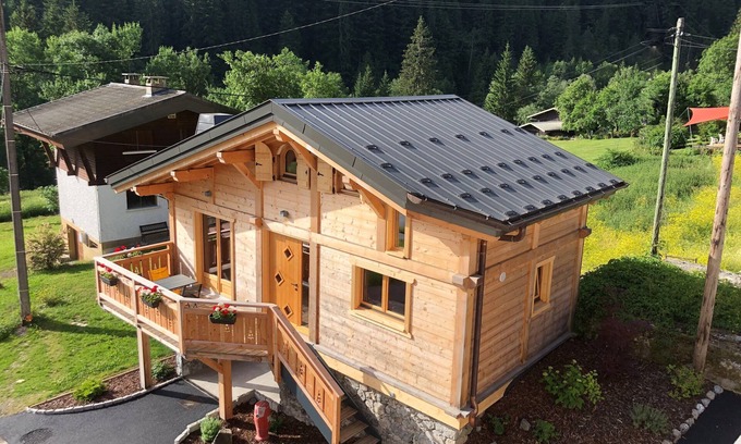 Seytroux Ski Chalet | Modern Chalet Retreat with Scenic Mountain Views