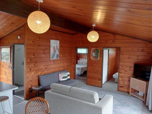 Rotorua House | Comfortable Stay in Central Rotorua - Pet Friendly Retreat
