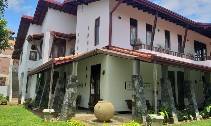 Negombo Bed & Breakfast | Guest Rated 10/10: Cosy Nest Home Stay with Ocean View