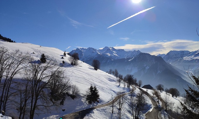 Villard-Reculas Ski Chalet | Inviting Chalet Retreat: 5 Bedrooms Near Alpe d'Huez